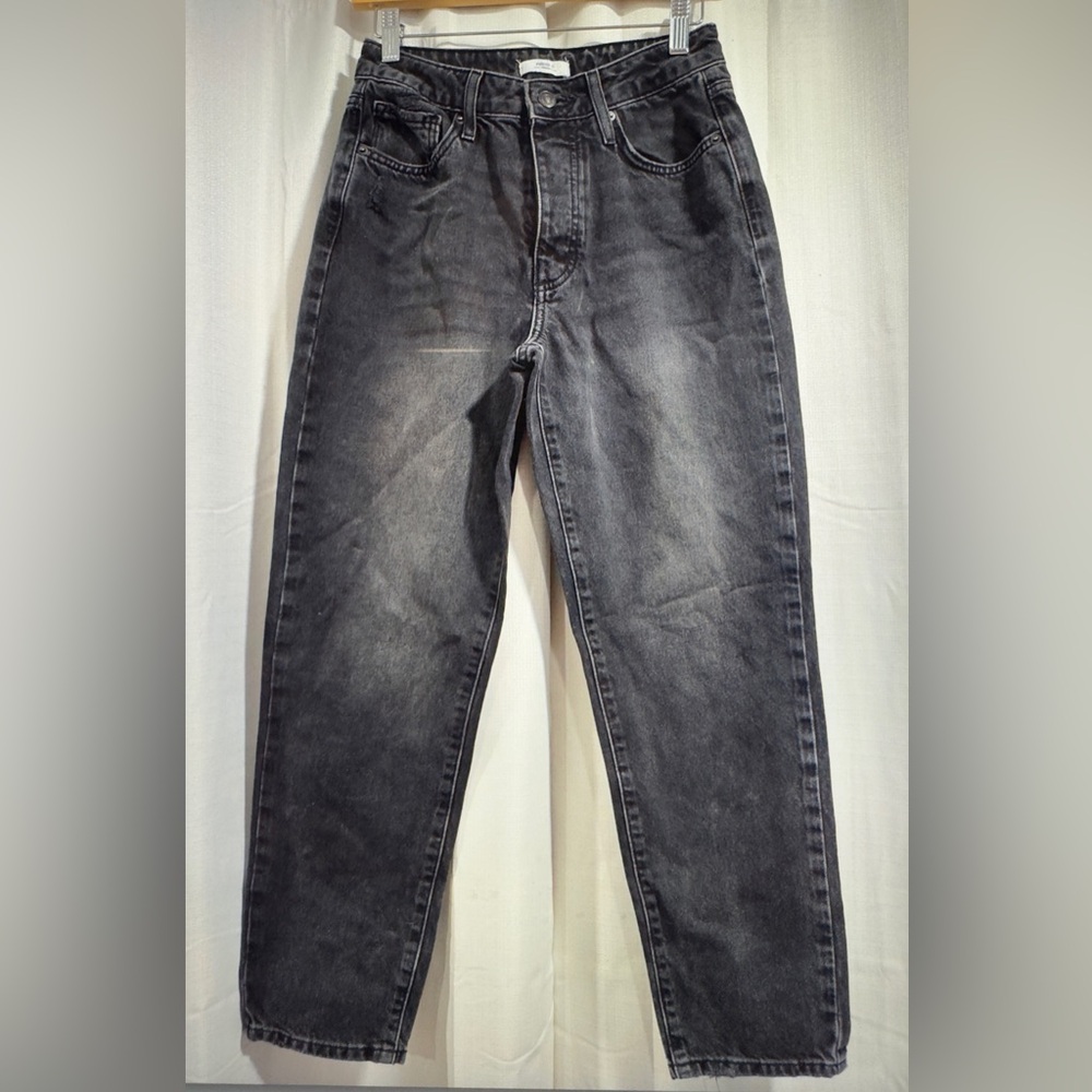 Forever 21‎ Women's Black Straight Jeans